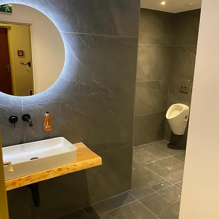 ホテル ランドホテル シュタインドヴァート ドルフガシュタイン